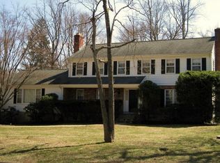 186 Jelliff Mill Road, New Canaan, CT 06840