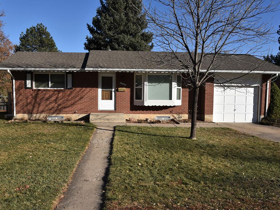 Street view of the house.