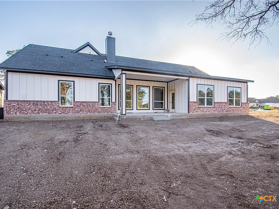 2nd image of 1306 Rylee Ln