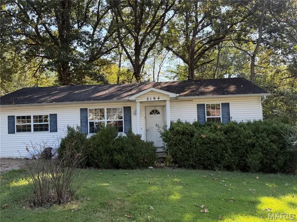 2194 Penny St, Poplar Bluff, MO 63901