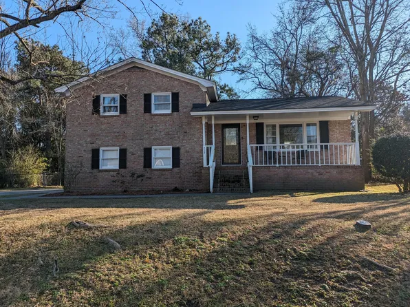 212 Cardinal Dr, Summerville, SC 29485
