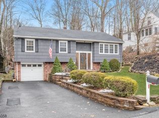 26 Wenonah Ave, Rockaway, NJ
