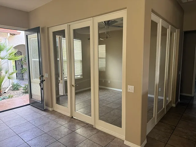 3 bed, 3.5 bath, 2235 sqft, $3,795 — Photo 4