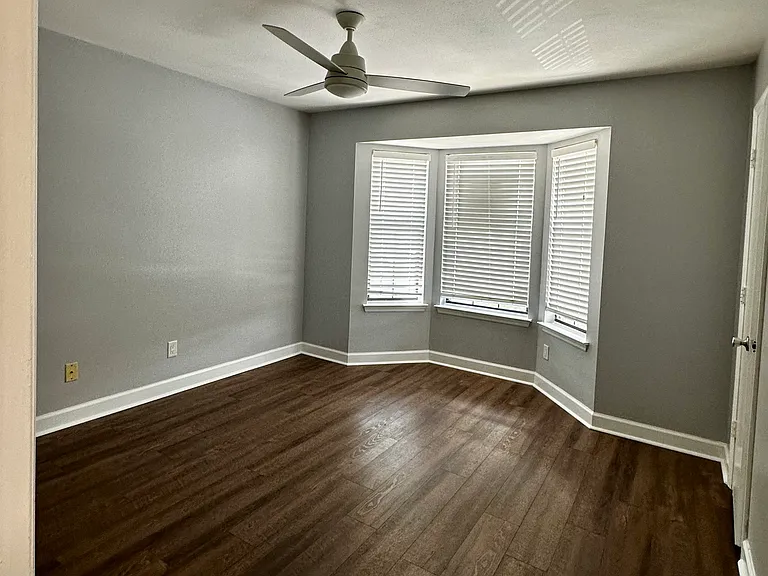 2302 Maki Rd #49 — Photo 21