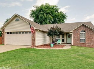 12 Daisey Cv, Cabot, AR 72023