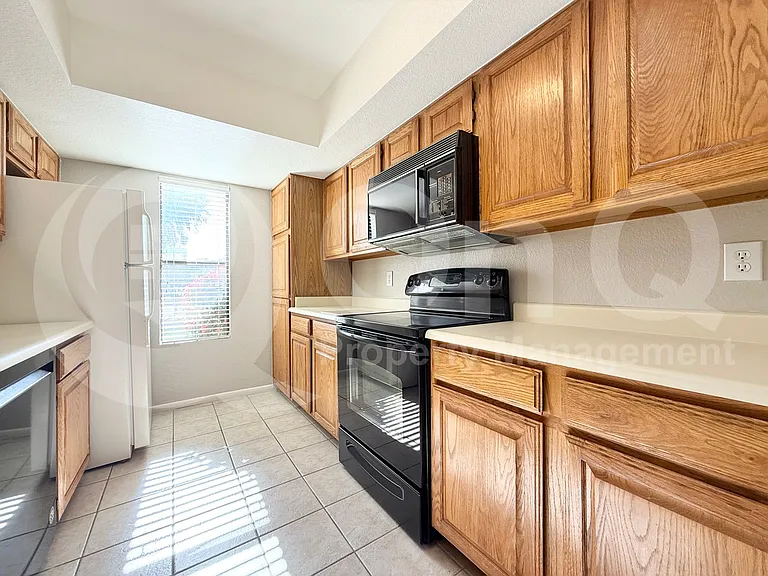 7510 E Thomas Rd #133 — Photo 9