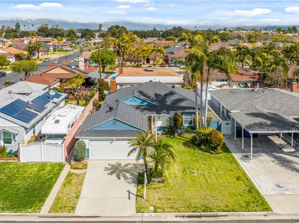 7935 Devenir Ave, Downey, CA 90242