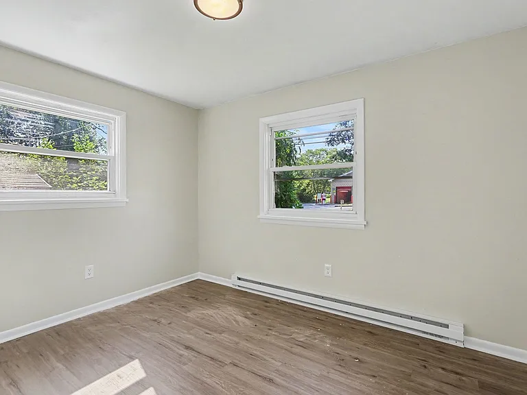 7610 Grove Ave — Photo 14