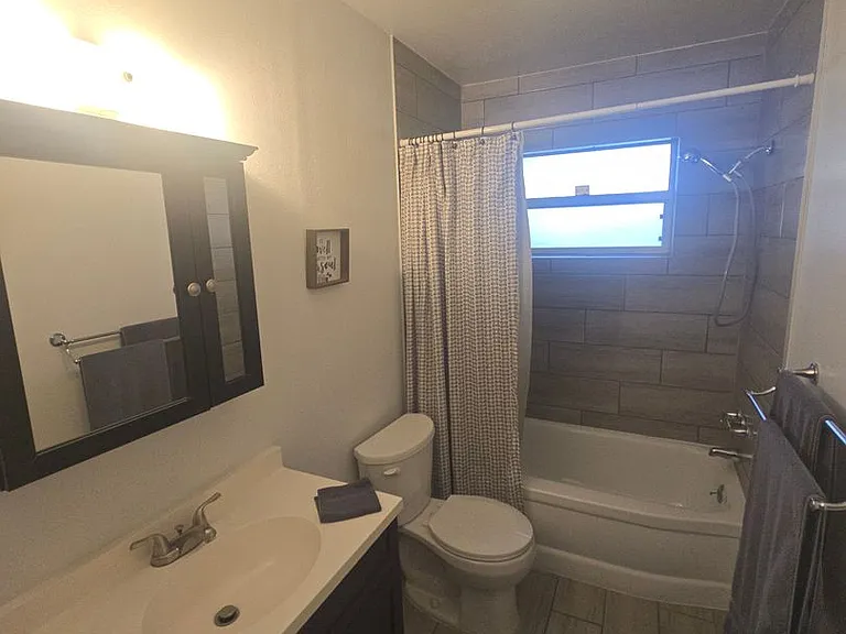 1707 Staunton Ave — Photo 13
