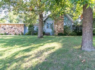 2261 Autumn Rd, Poplar Bluff, MO 63901