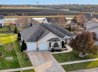 960 Peony Ln, Bourbonnais, IL