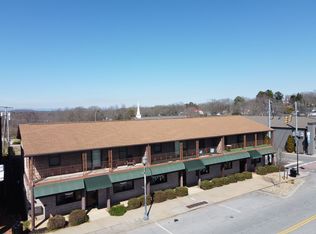 100 NW Main St #B, Easley, SC 29640