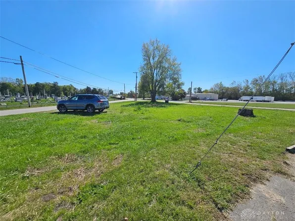 58 S Limestone St, Jamestown, OH 45335