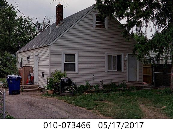 2nd image of 2755 Pontiac St