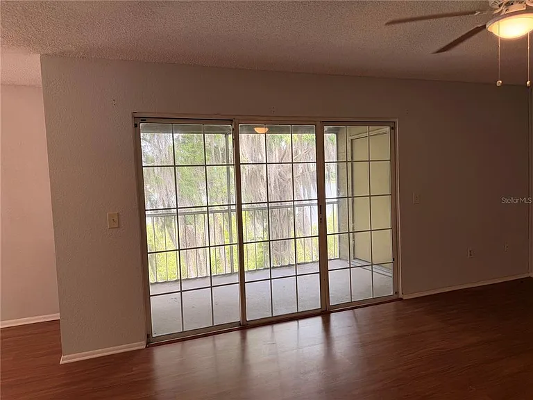3956 Versailles Dr #3956B — Photo 5
