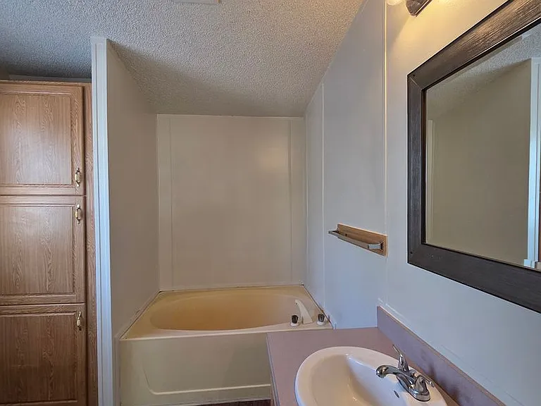 5914 Sassy Rose Dr — Photo 11