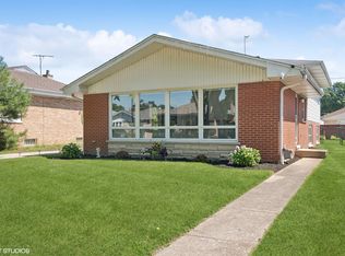 7825 Kostner Ave, Skokie, IL 60076