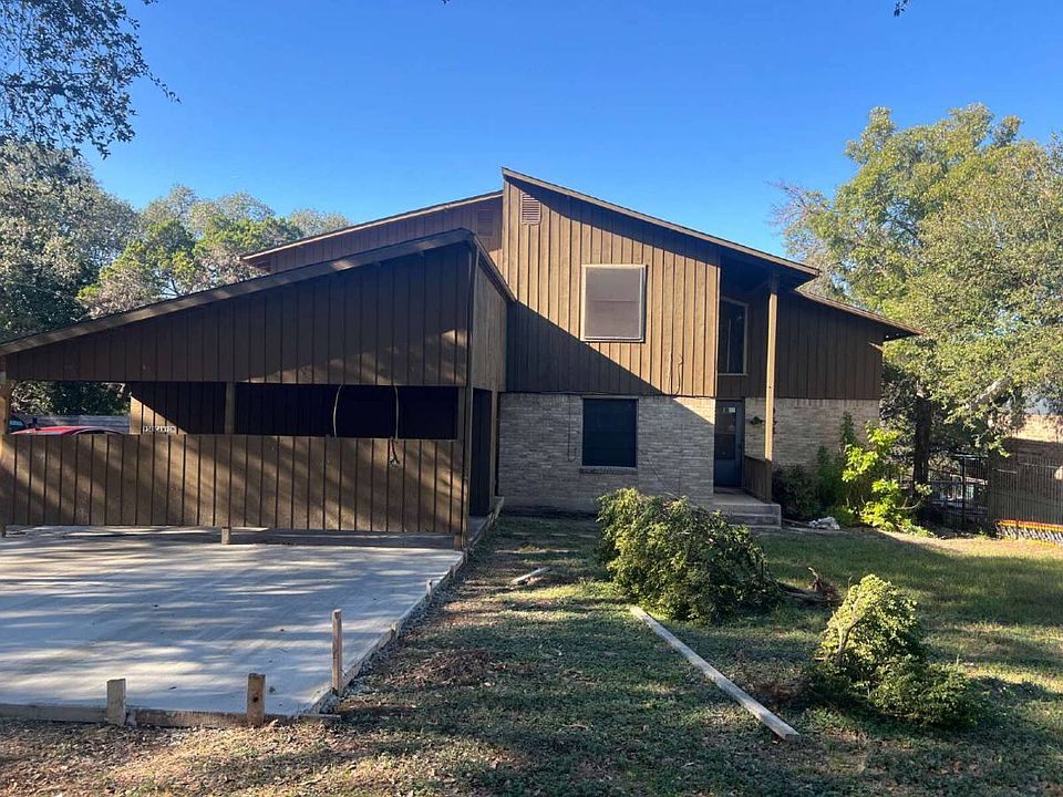 1st image of 960 Canyon Dr