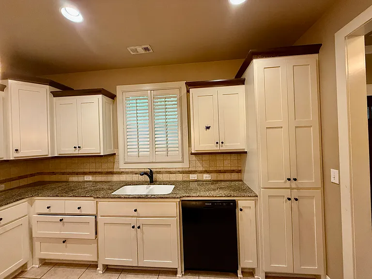 2590 E Carnation Ct — Photo 10