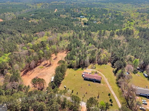 5th image of 4359 Cook Rd