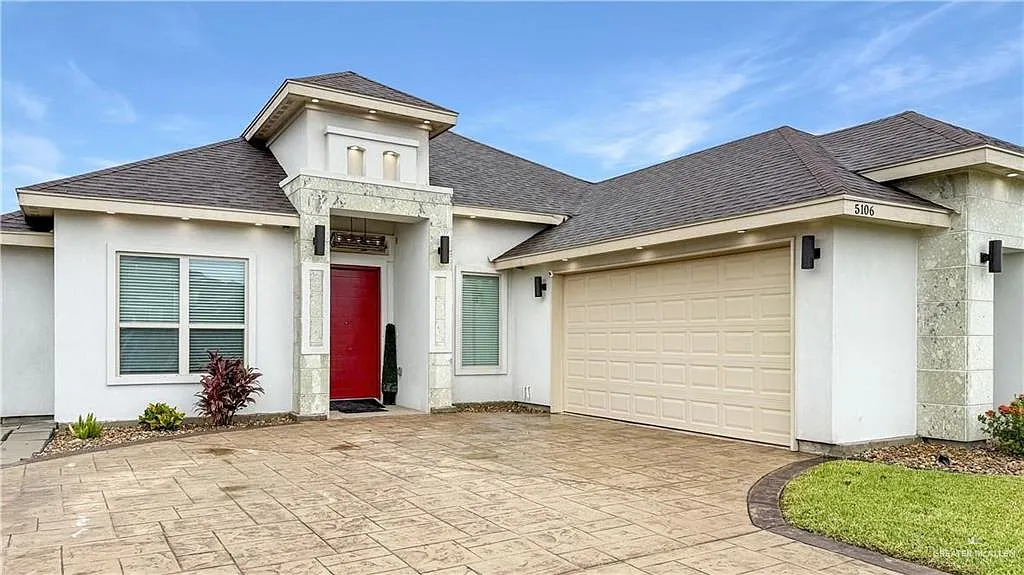 3 bed, 2.0 bath, 1568 sqft, $1,950 — Photo 2