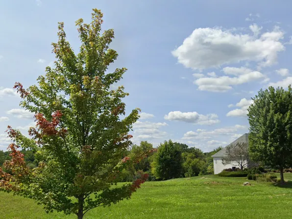 26396 N Pennway Cir, Wauconda, IL 60084
