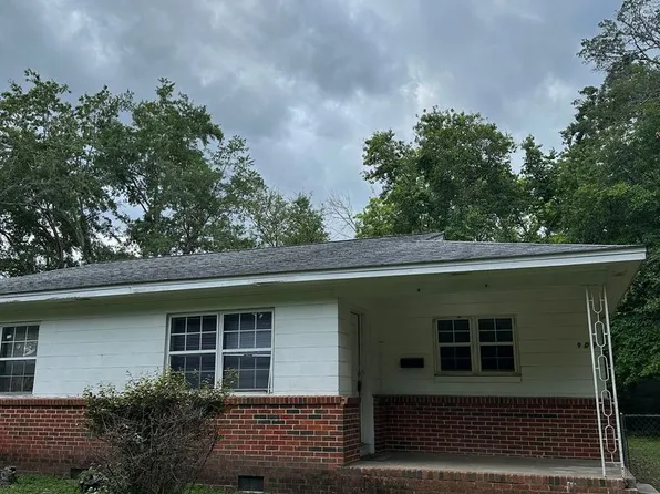 902 Wadsworth St, Tallahassee, FL 32304