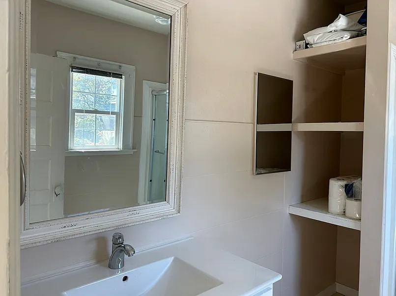 1 bed, $2,550 — Photo 4
