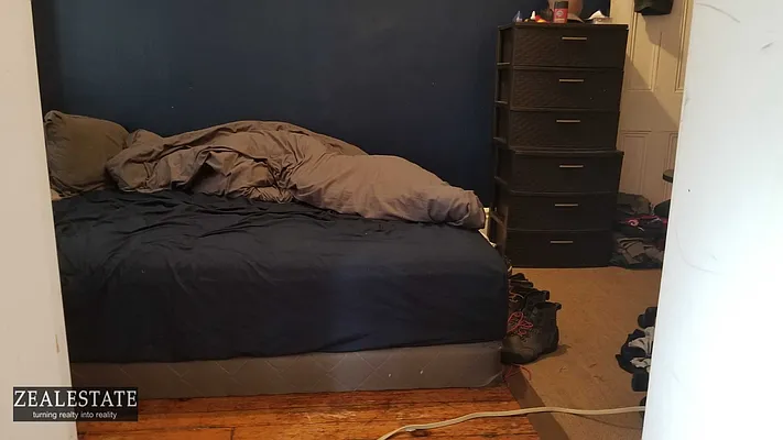 Rented by ZealEstate Group Inc | media 28