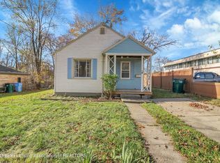 1914 Donora St, Lansing, MI 48910