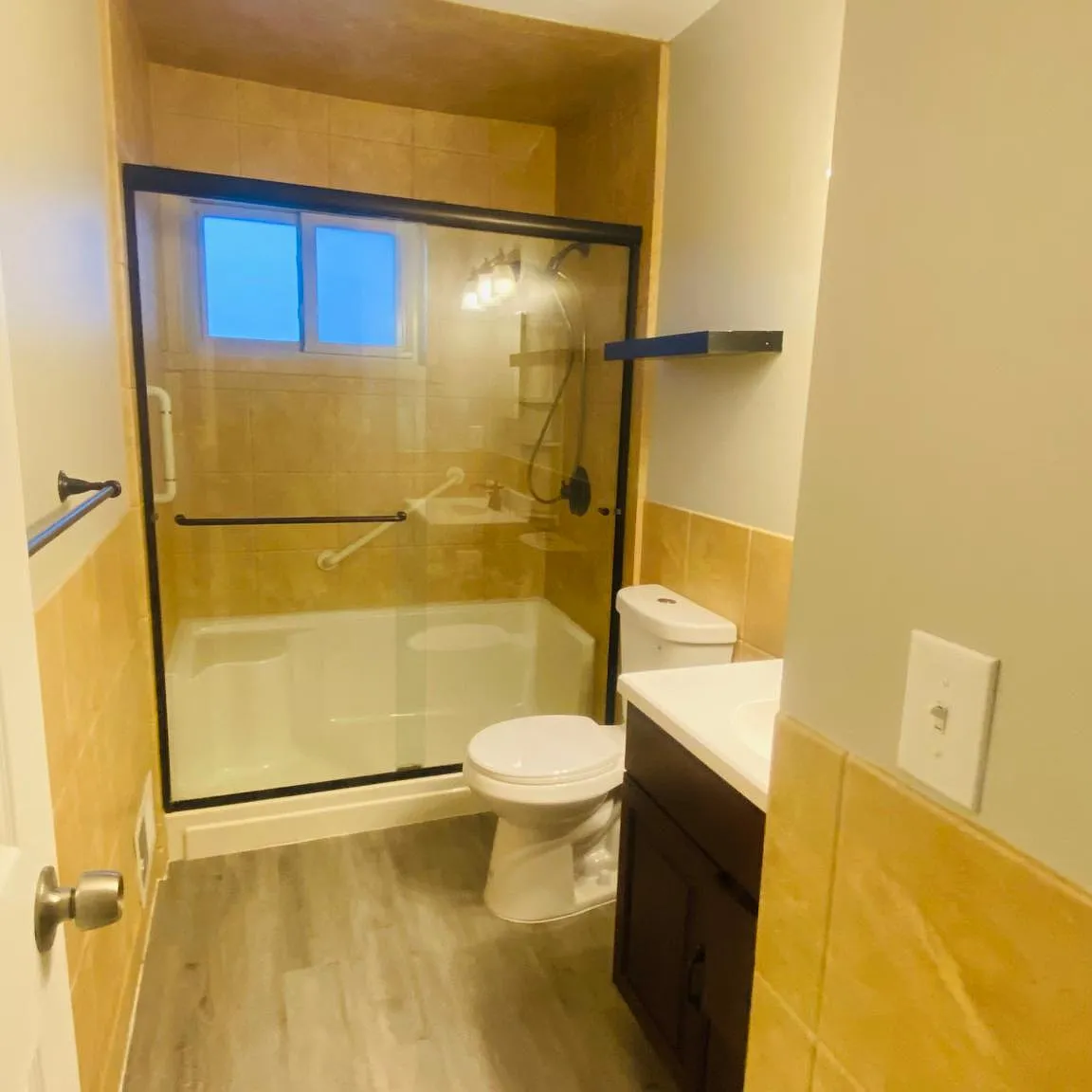 3 bed, 1056 sqft, $1,750 — Photo 4