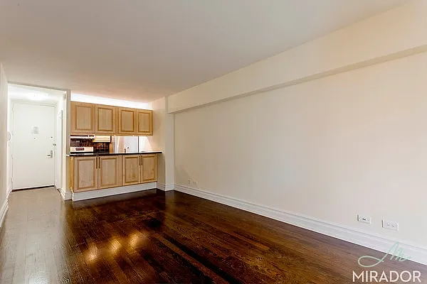 Rented by Mirador Real Estate | media 18