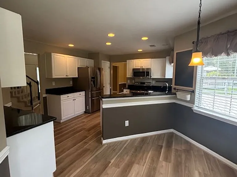 3301 Sacramento Dr — Photo 17