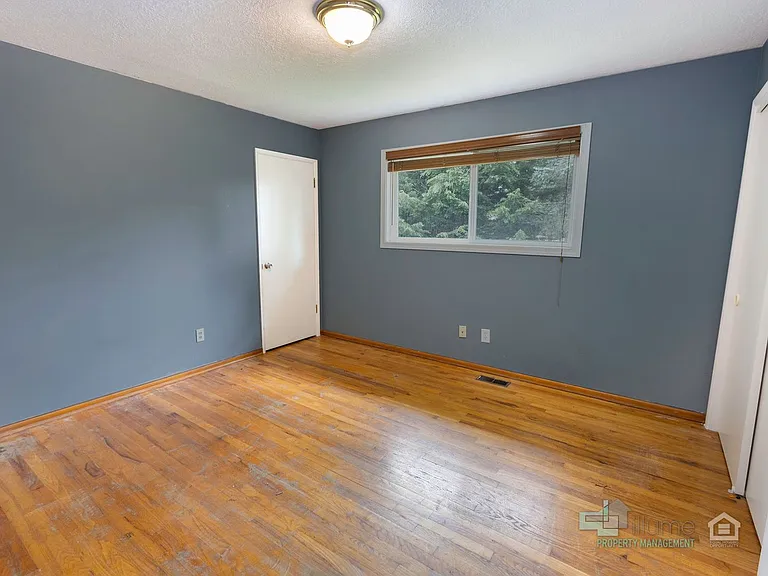 9610 SW Washington Pl — Photo 21