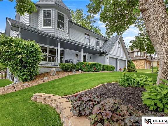 2nd image of 10310 Washington Dr