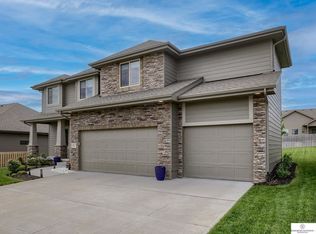 18817 Spaulding St, Elkhorn, NE 68022