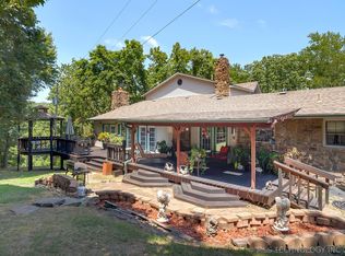19513 E Steely Hollow Rd NE, Tahlequah, OK 74464