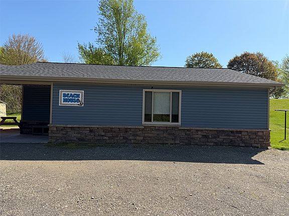 3rd image of 11040 Ridge Rd
