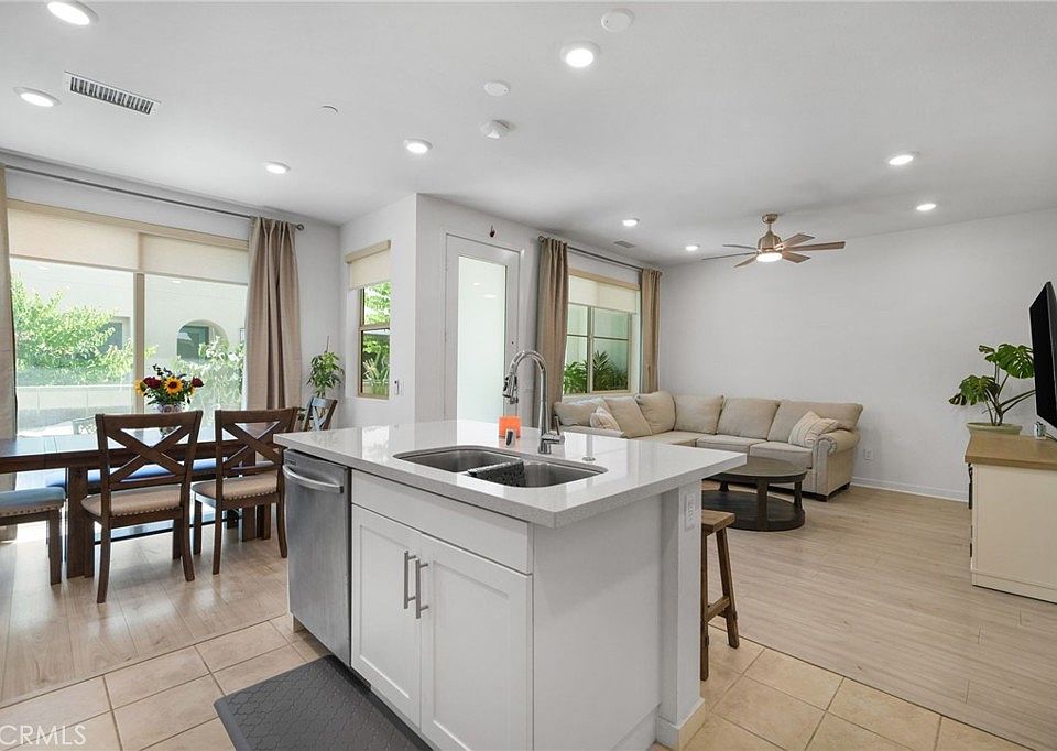 1st image of 3570 E Peckham Paseo #3
