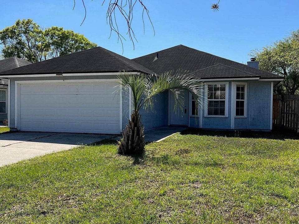 1st image of 11170 Wandering Oaks Dr