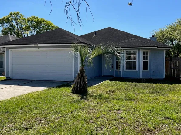 11170 Wandering Oaks Dr, Jacksonville, FL 32257