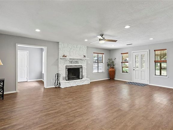 5th image of 268 County Road 4372