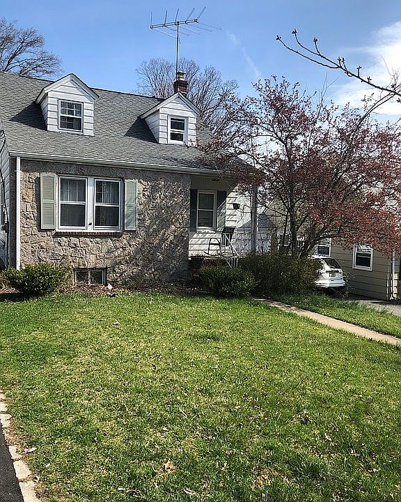 1st image of 12 Elmwood Ave