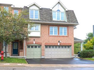 3045 Breakwater Ct #34, Mississauga, ON L5B 0A3