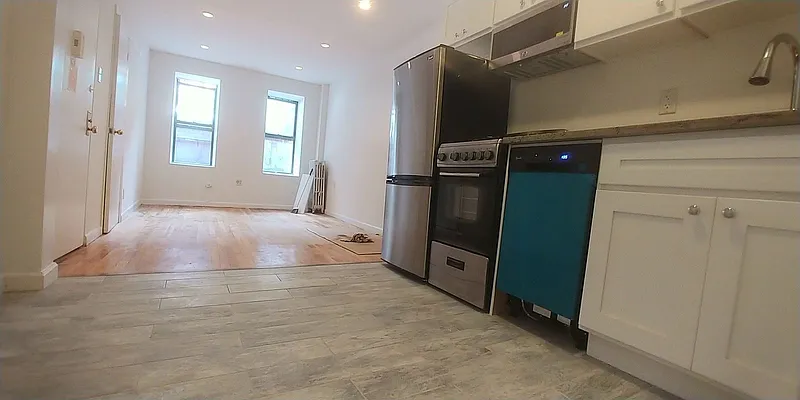 Rented by GPA Realty | media 2