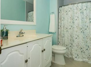 1959 Lake Clay Dr, Chesterfield, MO 63017