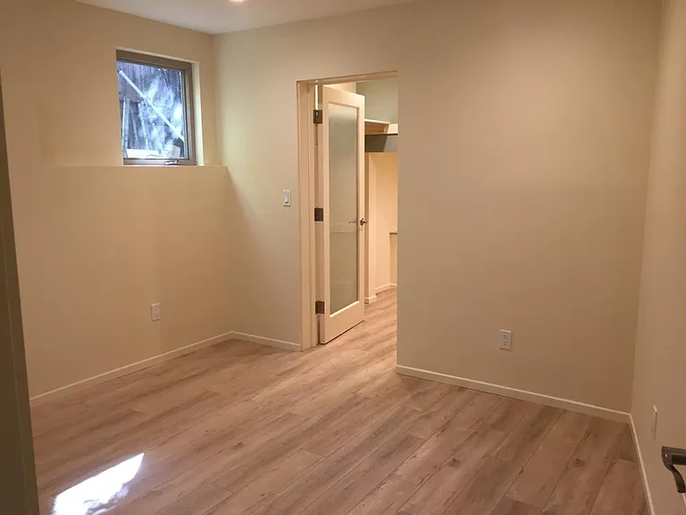 3243 Malcolm Ave — Photo 9