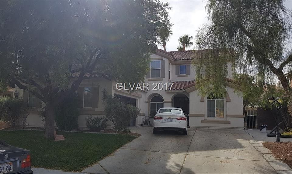 1st image of 325 Carolwood Dr