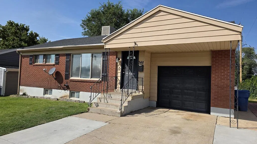 348 E 4525 S — Photo 2