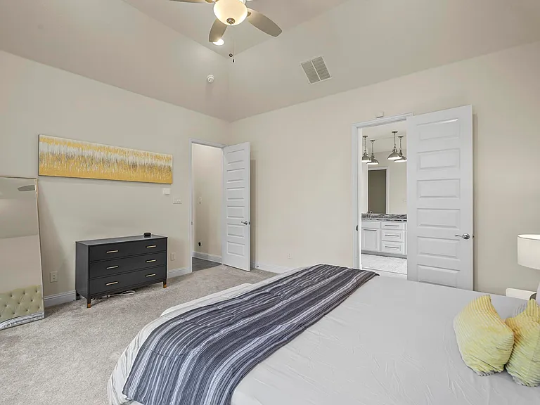 3206 Mattie Grey Ln — Photo 11